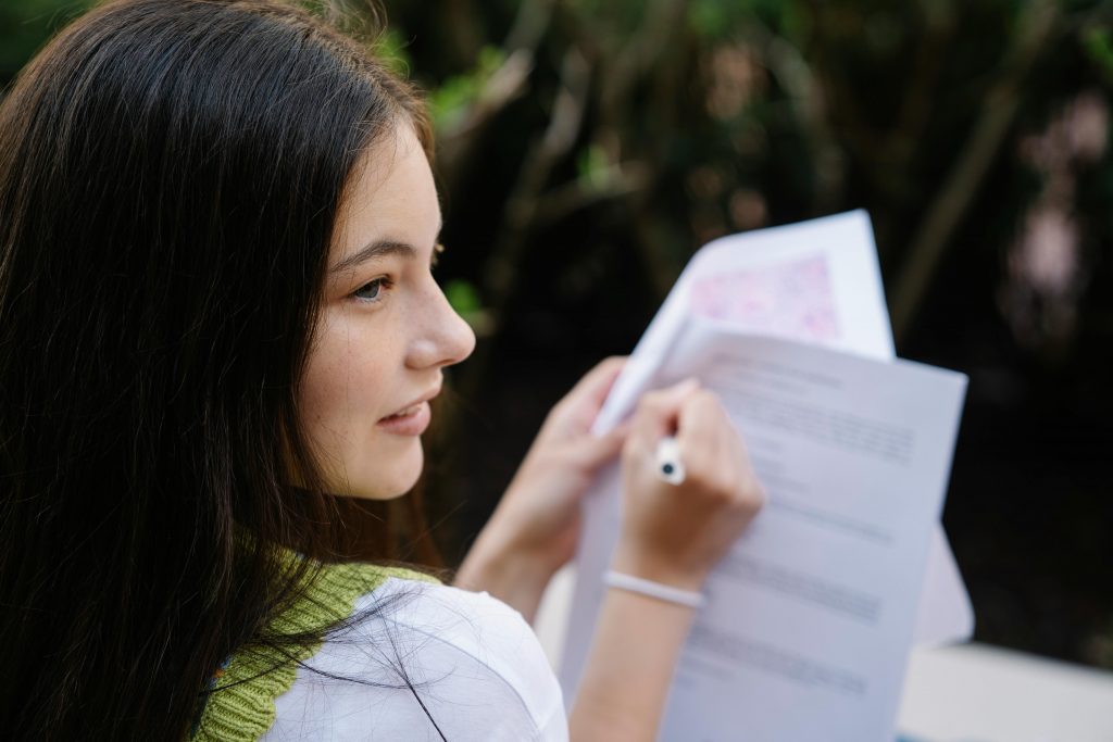 150+ Finance Dissertation Topics: Best Ideas for Students (2026)